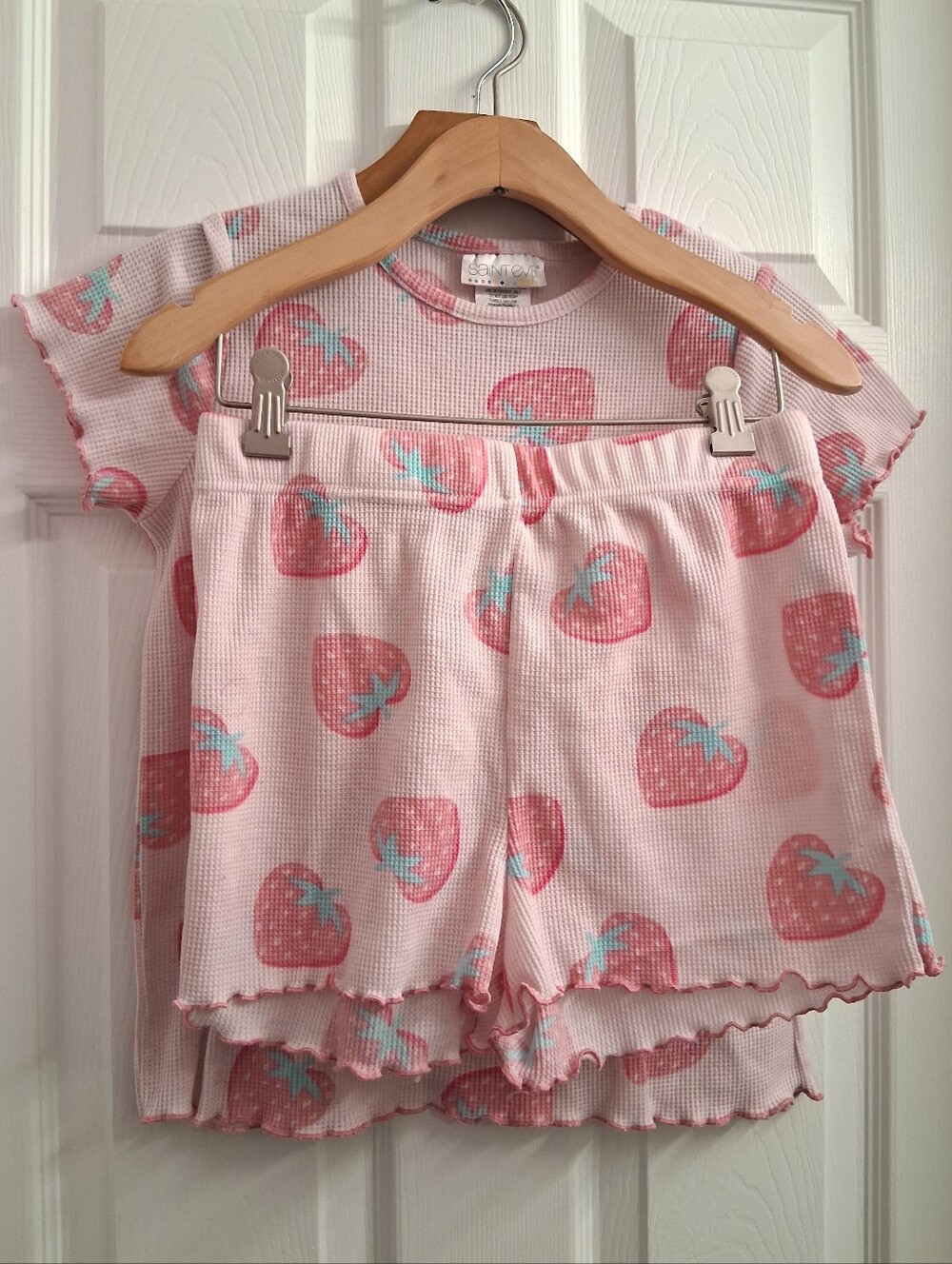 Girls Waffle Knit Strawberry Sleep Set Size Medium 10/12 Pink
